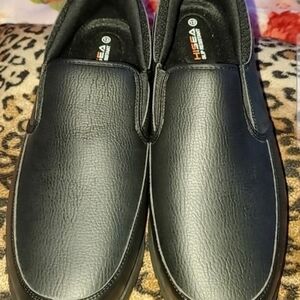 HSEA Men's Classic Black Slip-On Loafers